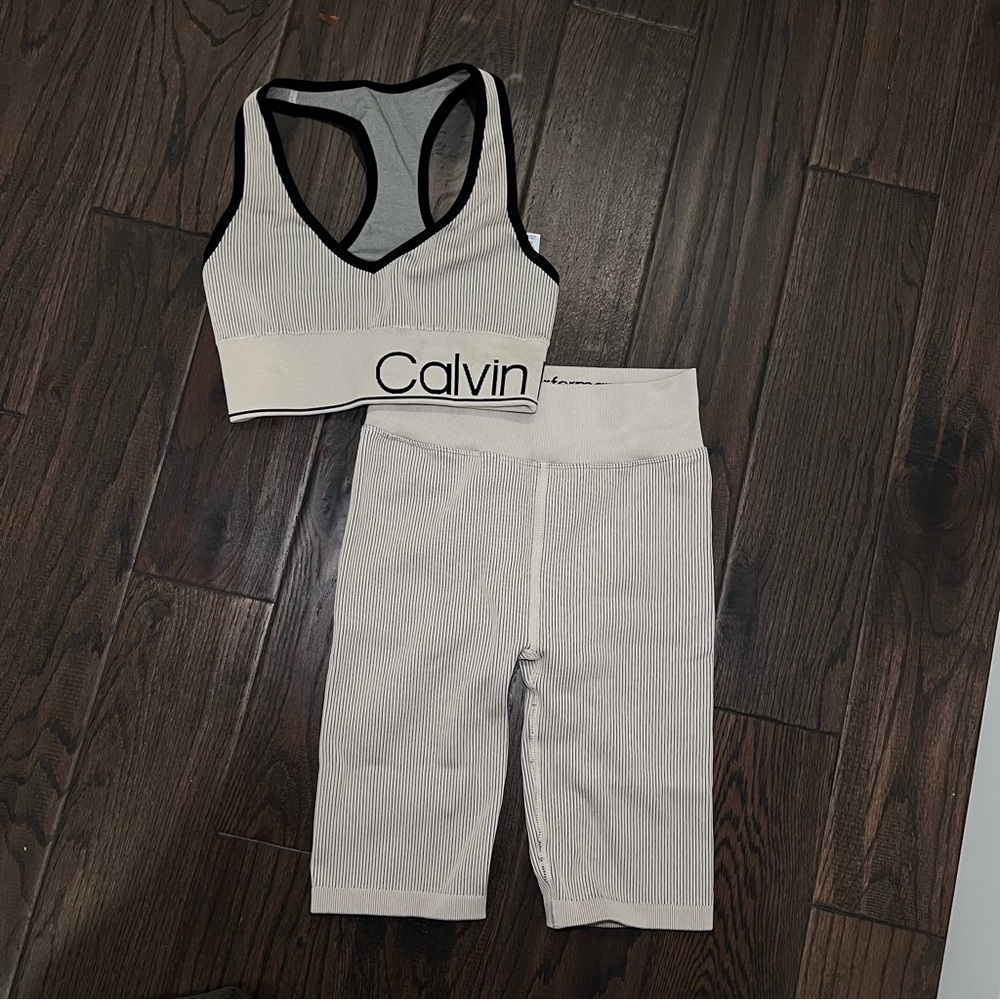 Calvin Klein set